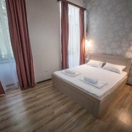 Your Apartment In This City N2 Tbilissi Extérieur photo