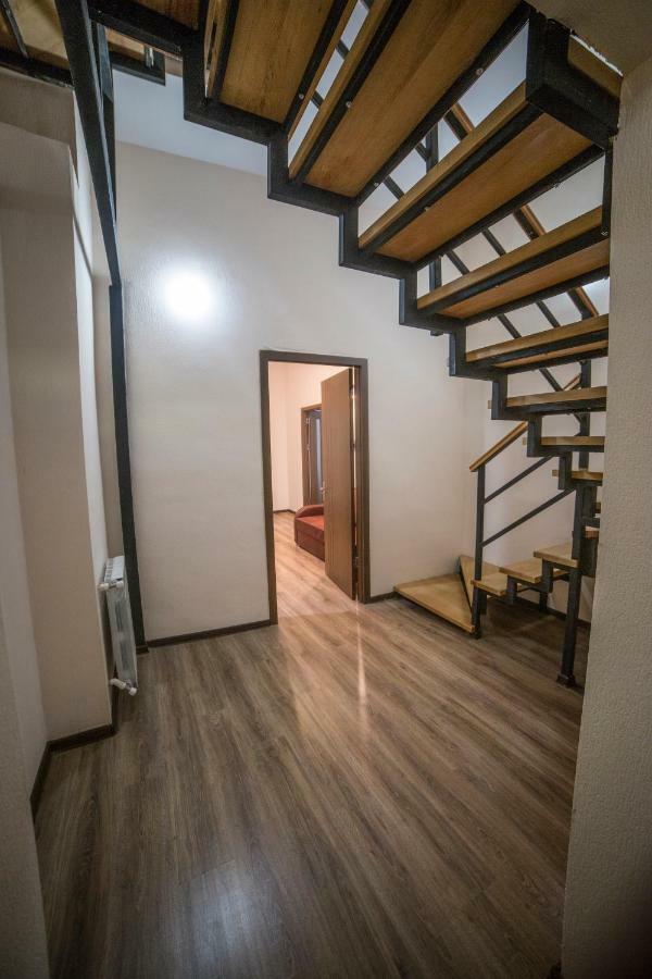 Your Apartment In This City N2 Tbilissi Extérieur photo